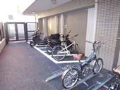 ヴェルト柿の木坂_駐輪場