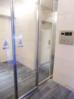 コモド南麻布_エントランス内 コモド南麻布_エントランス内